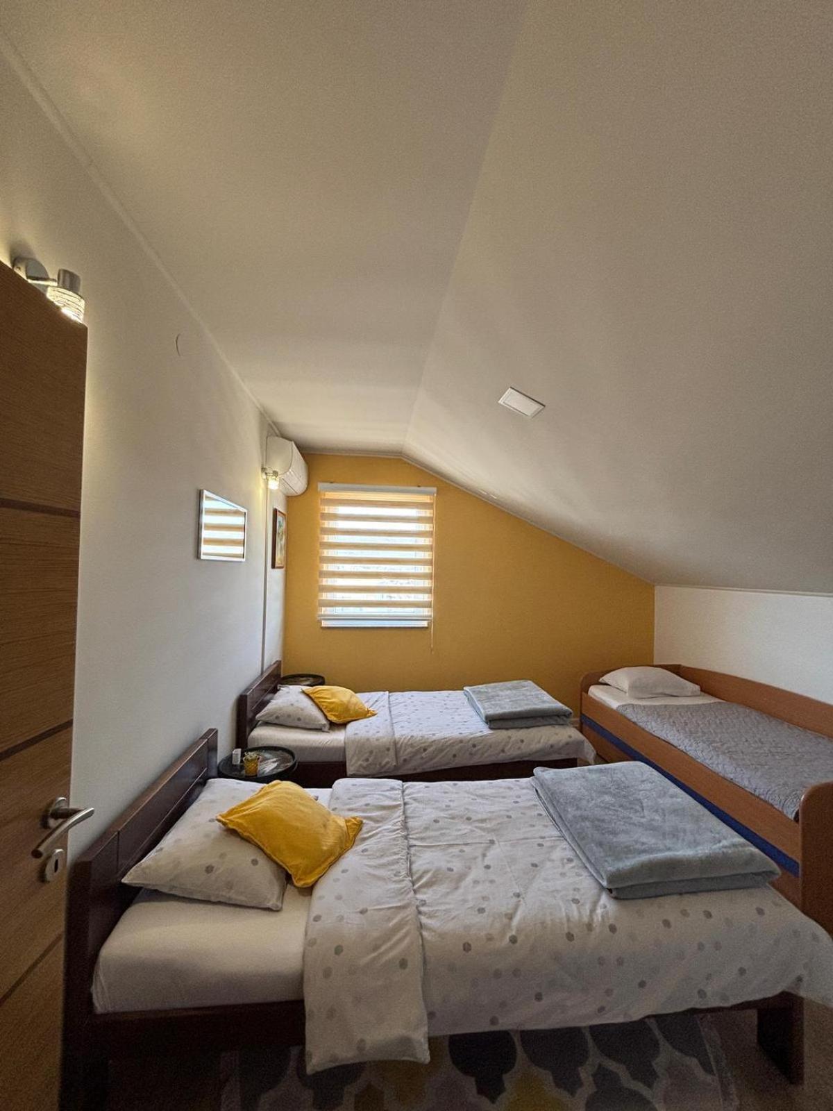 Sobe I Apartman R Билеча Экстерьер фото