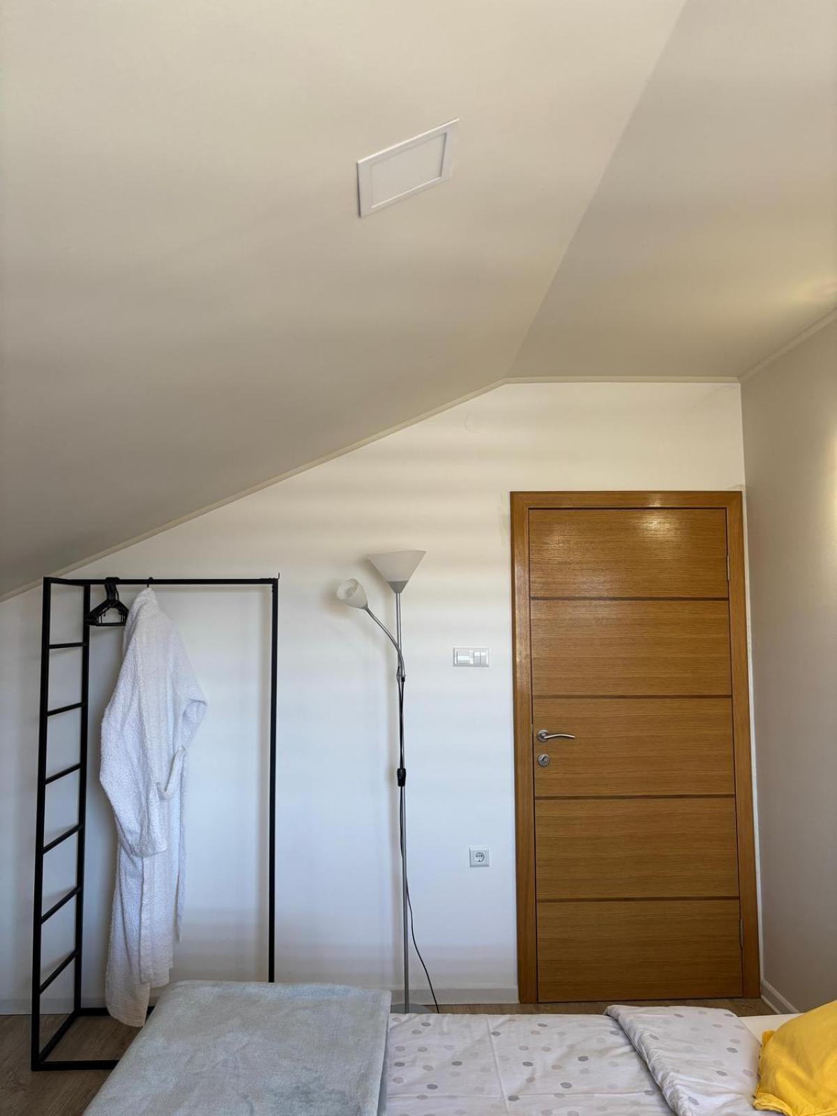 Sobe I Apartman R Билеча Экстерьер фото